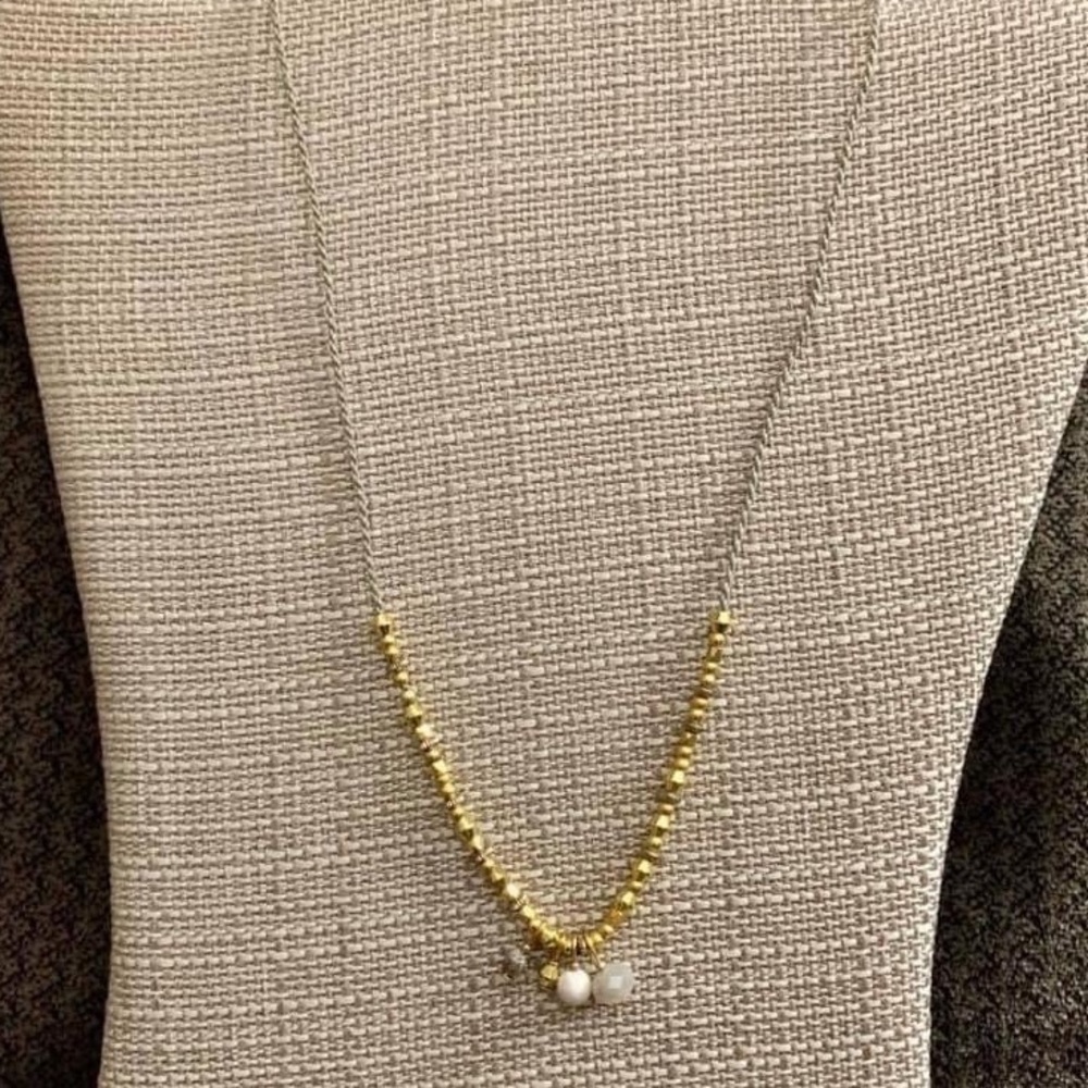 Threads Worldwide Toliman Necklace - Grey